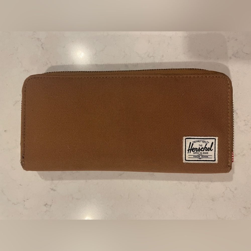 Herschel Wallet